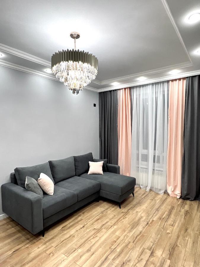 Apartament Атлант Жк Ałma Ata Zewnętrze zdjęcie